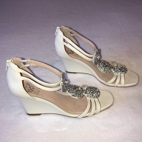 Vince Camuto sandals - Picture 2 of 8